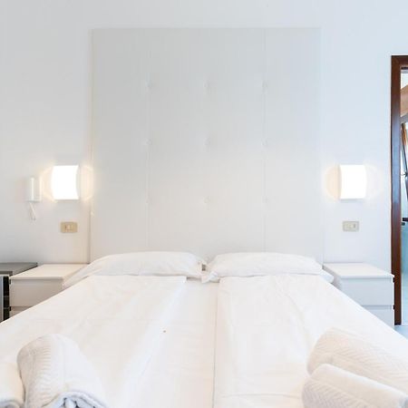 Hotel Regina Каорле Экстерьер фото