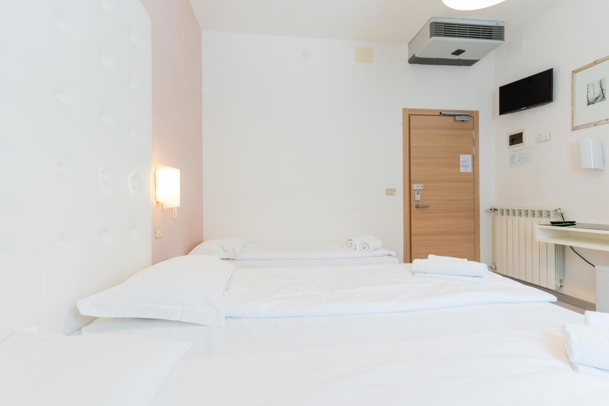 Hotel Regina Каорле Номер фото