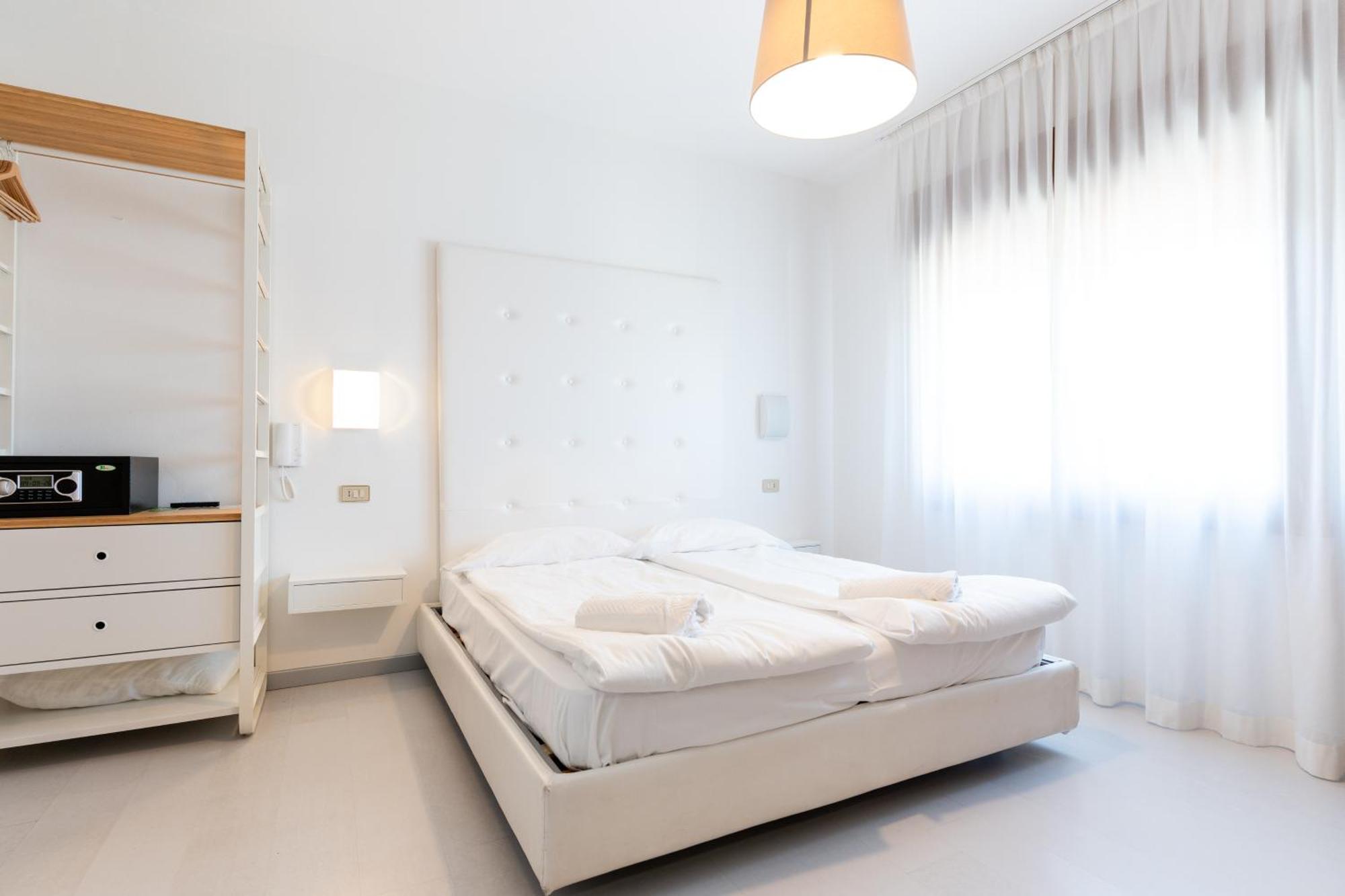 Hotel Regina Каорле Экстерьер фото