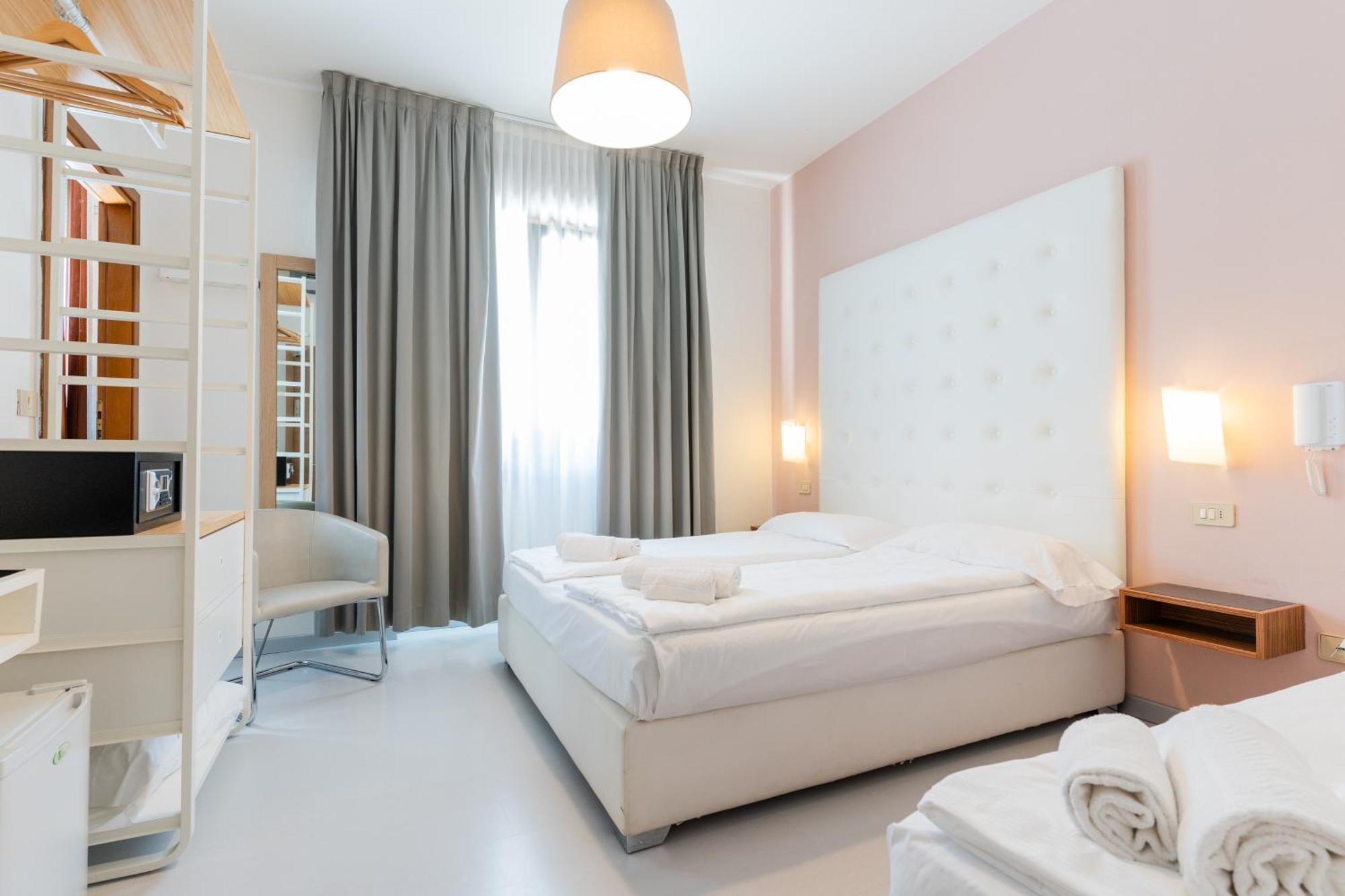 Hotel Regina Каорле Экстерьер фото
