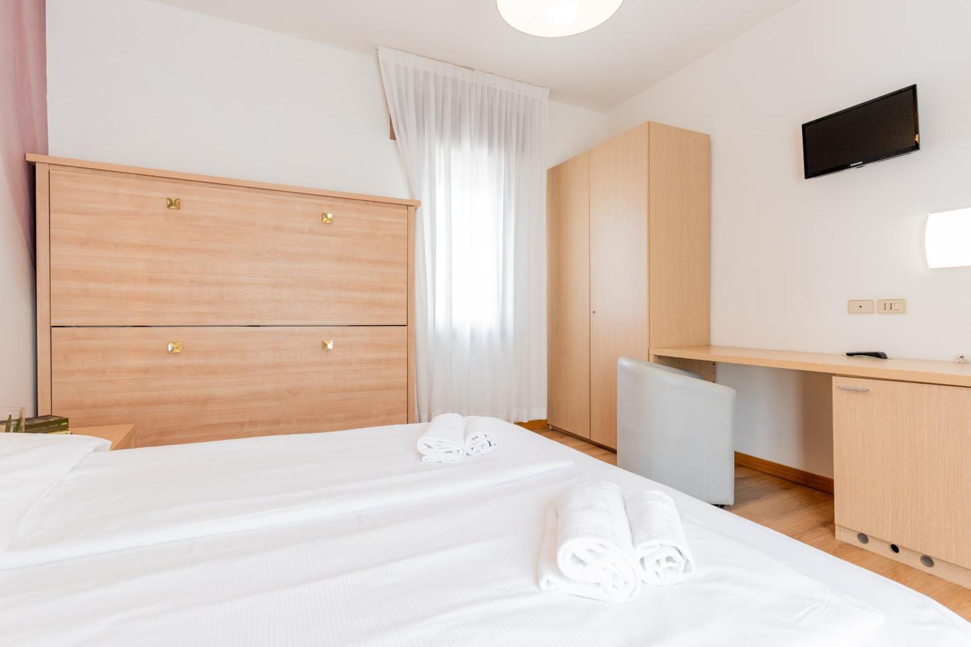 Hotel Regina Каорле Номер фото