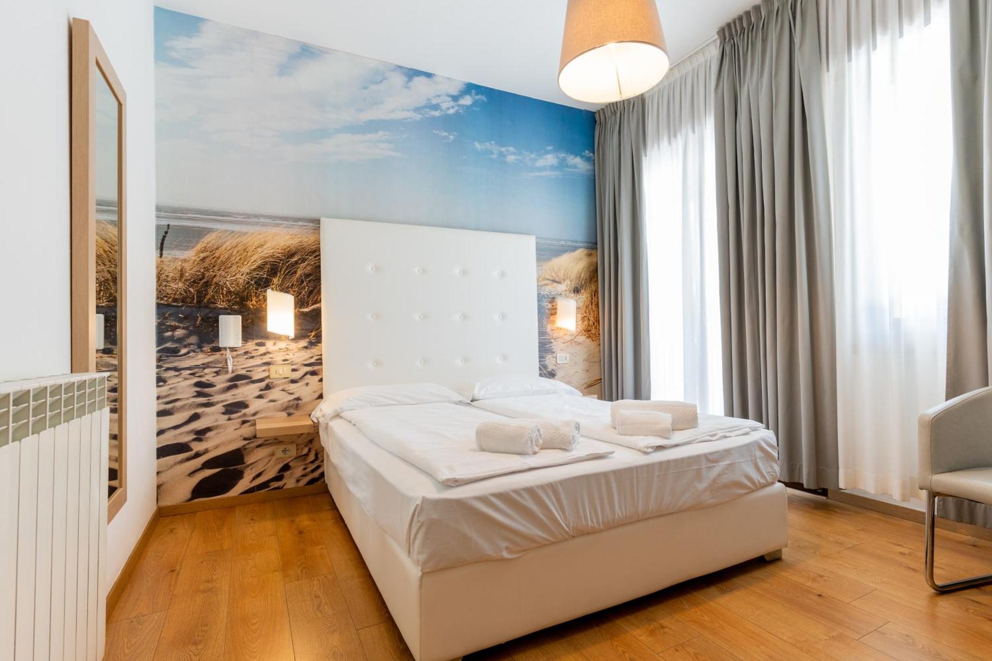 Hotel Regina Каорле Экстерьер фото